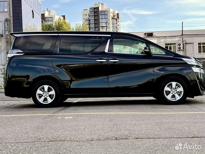 Toyota Vellfire 2.5 CVT, 2019, 120 000 км