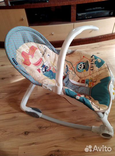 Шезлонг детский