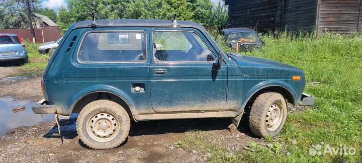 LADA 4x4 (Нива) 1.7 МТ, 2001, 162 000 км