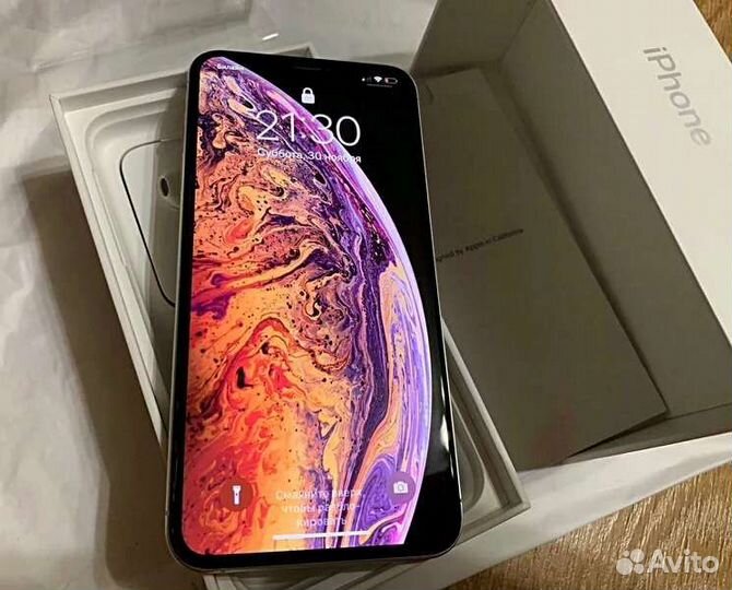 iPhone Xs, 64 ГБ