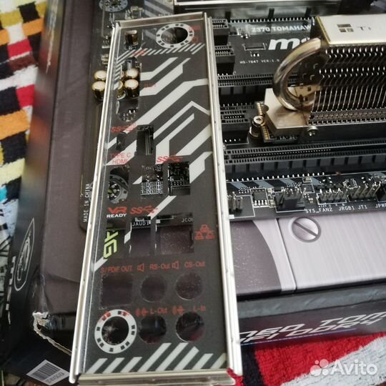 Материнская плата MSI Z370 tomahawk