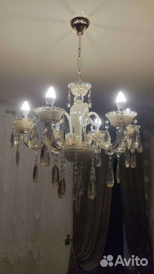 Люстра потолочная новая
