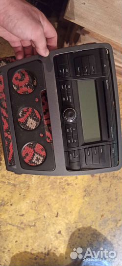 Штатная магнитола на skoda octavia a5