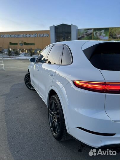 Porsche Cayenne 3.0 AT, 2018, 154 000 км