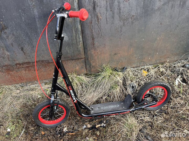 Самокат с надувными колесами