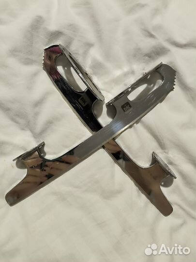 Профессиональное лезвие для фигурных коньков