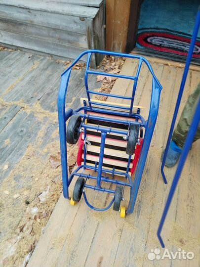 Детские санки с колесами