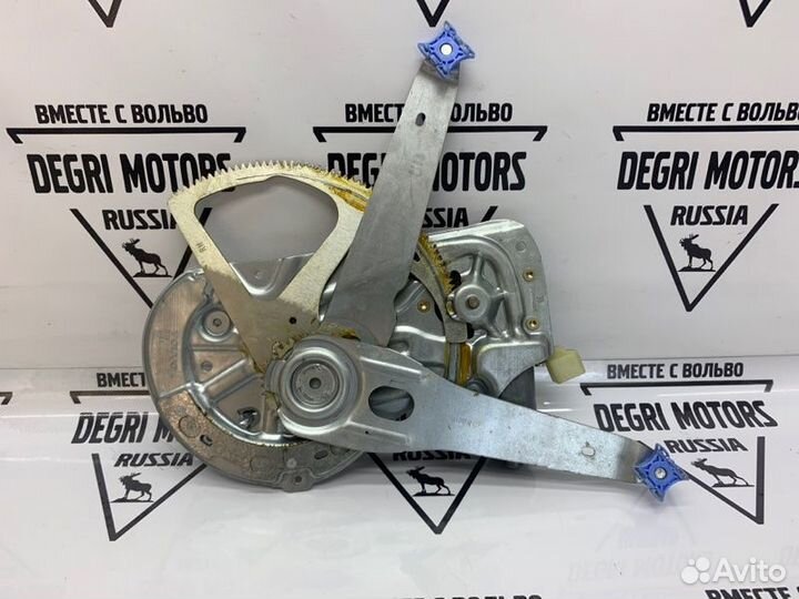 Стеклоподъемник передней правый Volvo S60 XC70 -09