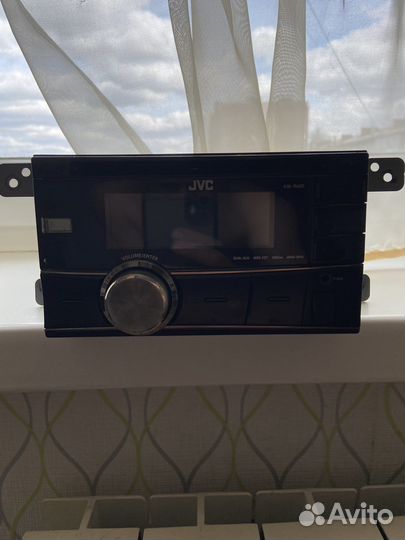 Автомагнитола JVC KW -R 400