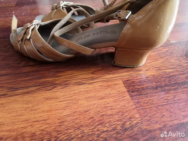 Туфли бальные