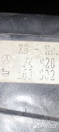 Задний фонарь mercedes w124 E