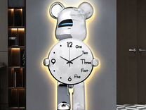 Часы настенный с подсветкой Bearbrick