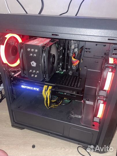 Игровой компьютер с монитором