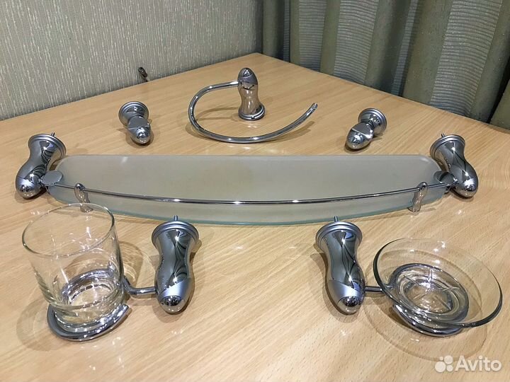 Аксессуары для ванной комнаты