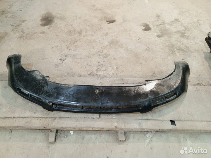 Губа passat Б5+