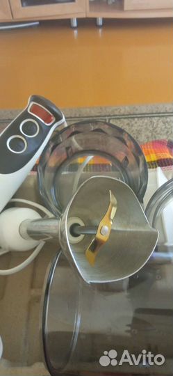 Блендер philips HR1635