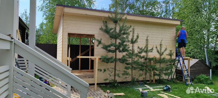 Бригада строителей