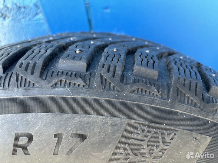 Michelin X-Ice North 4 SUV 225/60 R17 103