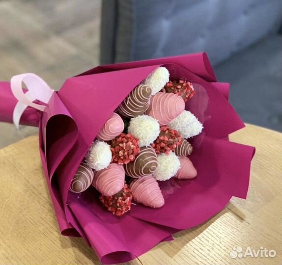 Клубника бананы в шоколаде / Букеты