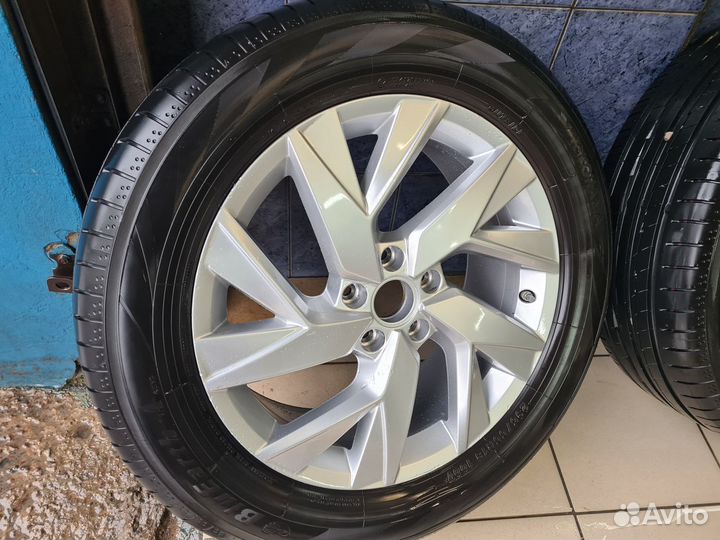 Оригинал Колёса vag vw tiguan frankfurt R18