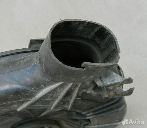 Корпус воздушного фильтра Skoda Felicia