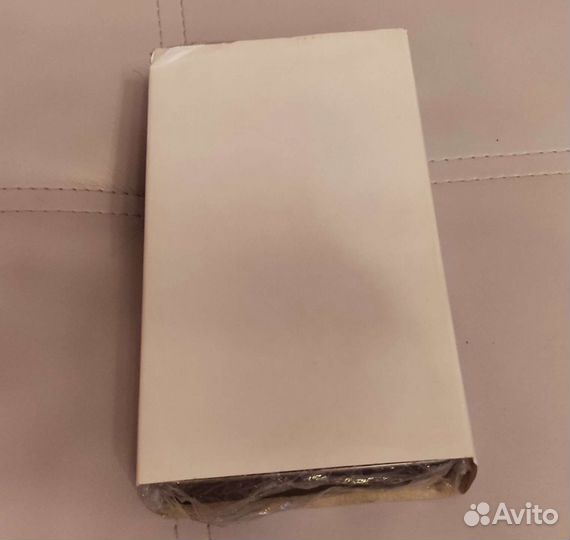 Power bank + флешка. Новый. Подарочный комплект