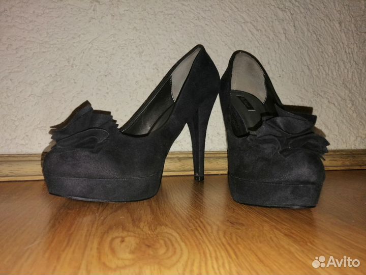 Туфли на каблуке замшевые Kira Plastinina новые