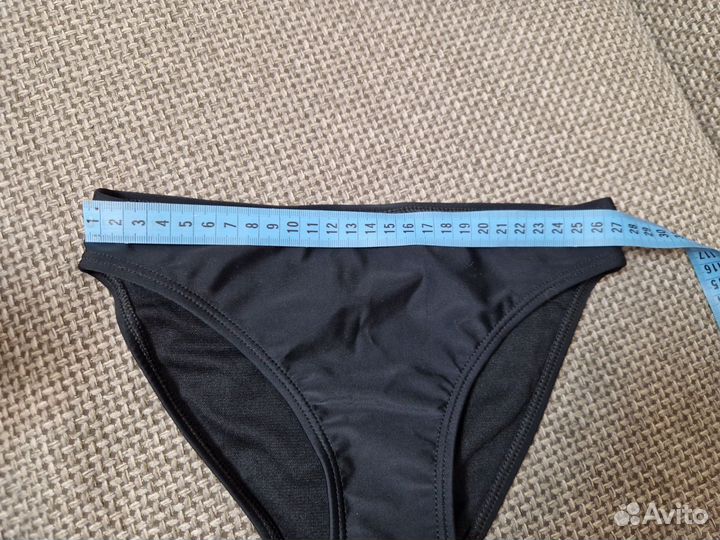 Купальник для девочки 134-140 новый