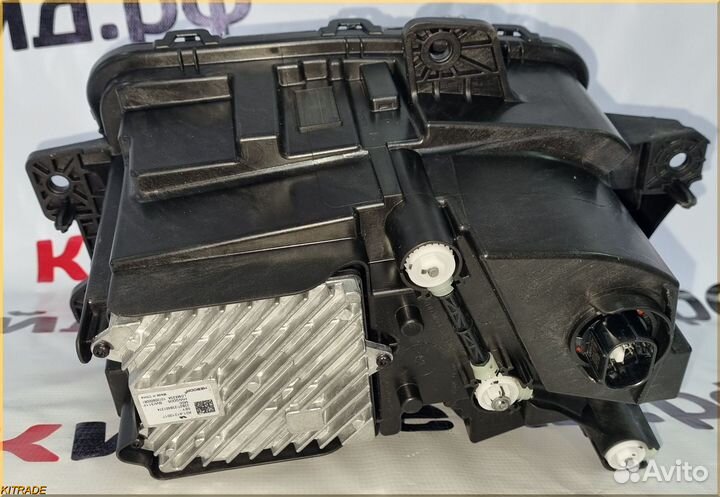 Фара левая Lixiang L7 (круглая фишка, 18 пин, MAX)