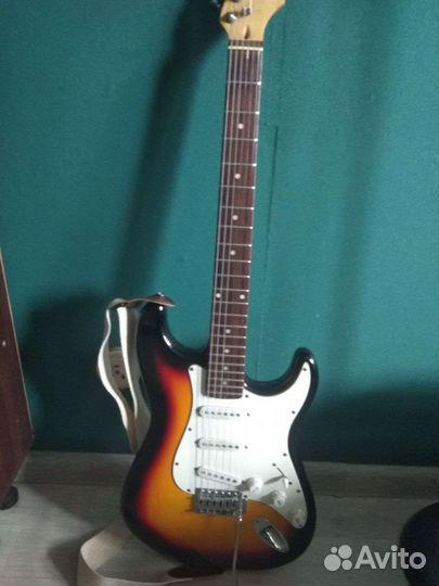 Электро гитара с комбиком