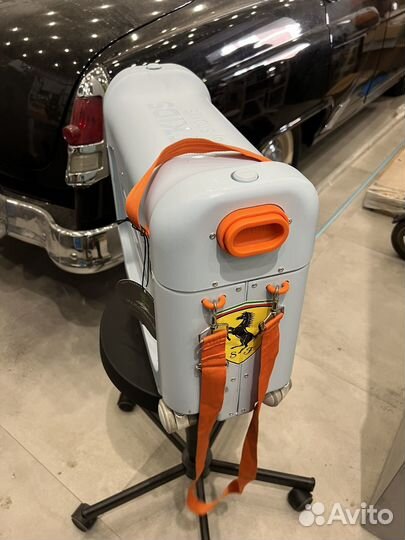 Чемодан stokke jetkids