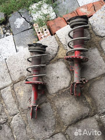 Стойки nissan tiida