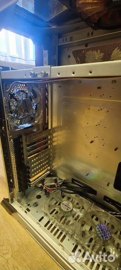 Корпус Termaltake Xaser VI