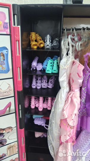 Barbie Стиль- шкаф модных нарядов