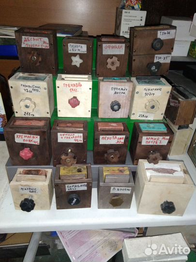 Резиновая форма для литья солдатиков