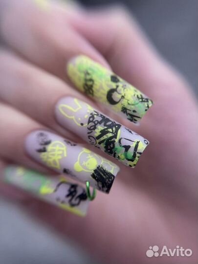 Маникюр и педикюр Зеленая Роща