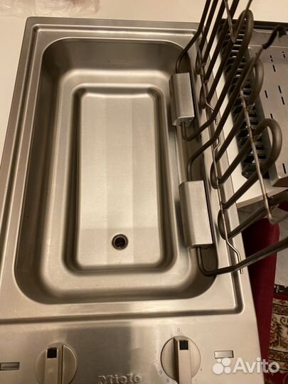 Гриль барбекю лавовый электрический Miele