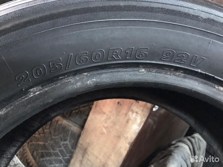 Kumho Solus KH17 205/60 R16