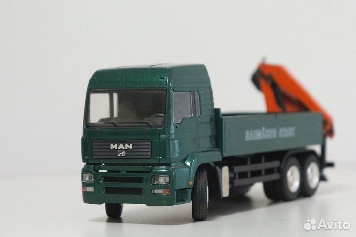 1/50 грузовик MAN Baumassig кран 1:50 манипулятор