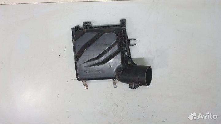 Корпус воздушного фильтра Subaru Legacy Outback (B