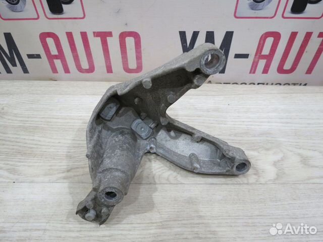 Опора кпп Renault Sandero 2