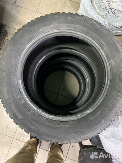 Vredestein ArcTrac 205/60 R16