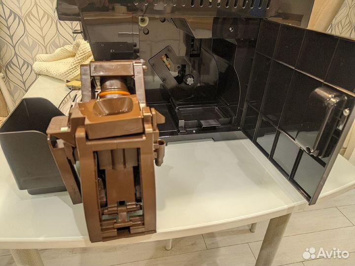 Кофемашина автоматическая Polaris pacm 2065AC