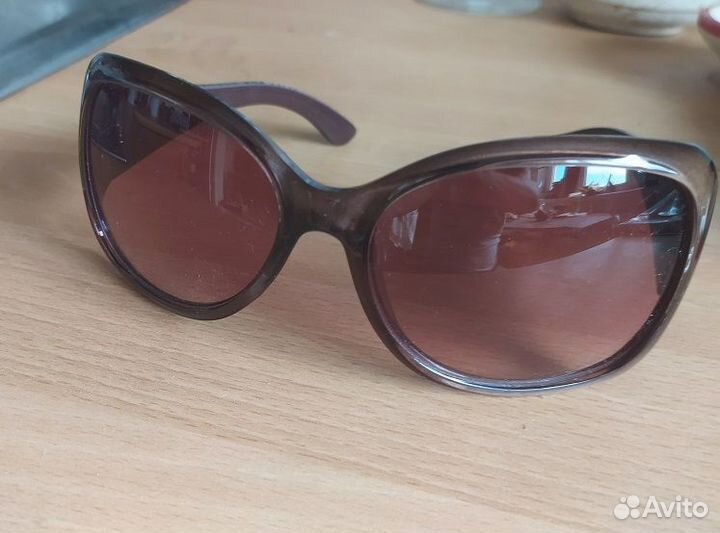 Солнцезащитные очки женские