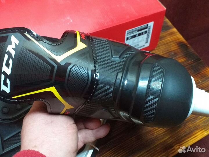 Коньки хокк.CCM tacks wh sr 7 и 8.5 взросл.новые