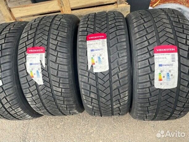 Vredestein Wintrac Pro SUV 325/35 R22 и 285/40 R22 110W