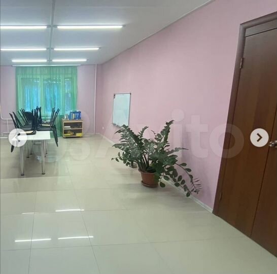 Офис, 335 м²