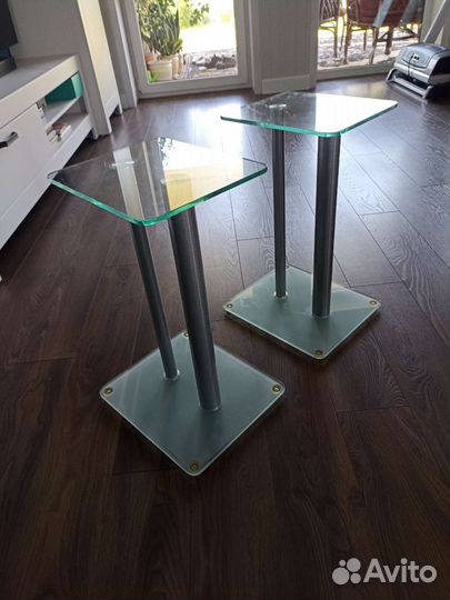 Стойки для акустических колонок