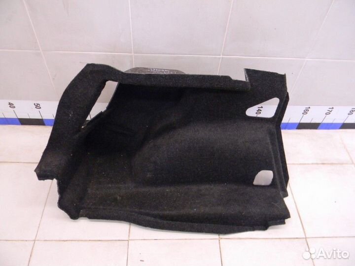 Обшивка багажника 1-серия E87/E81 2004