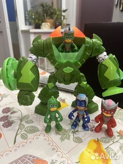 Гекко + защитный робо костюм